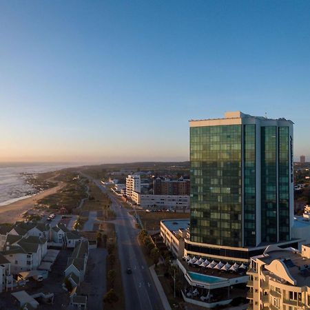 Radisson Blu Hotel, Port Elizabeth Exterior photo